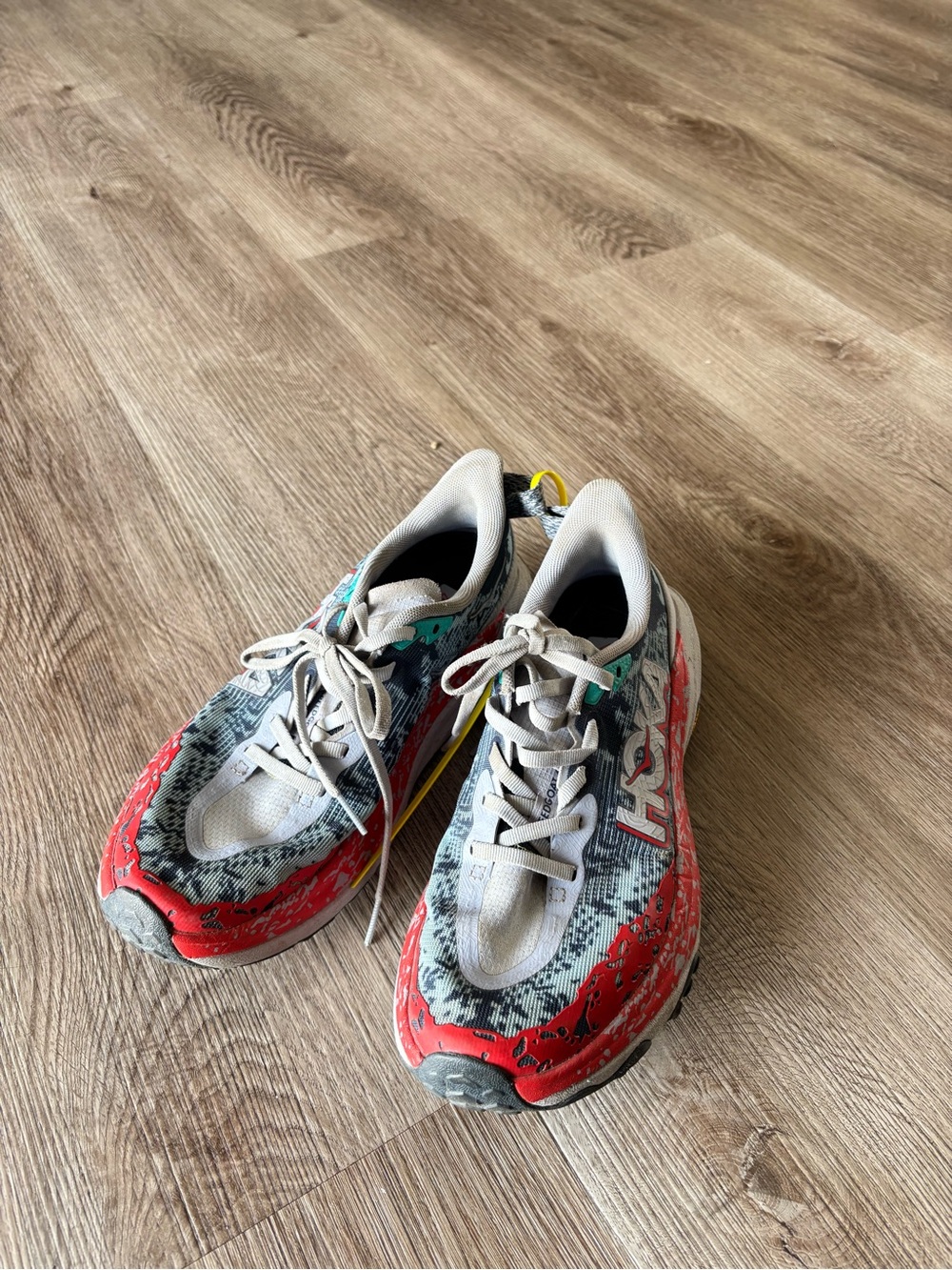 HOKA women's speedgoat 6 trail running shoe in gull/stormy skies - Picture 6 of 9